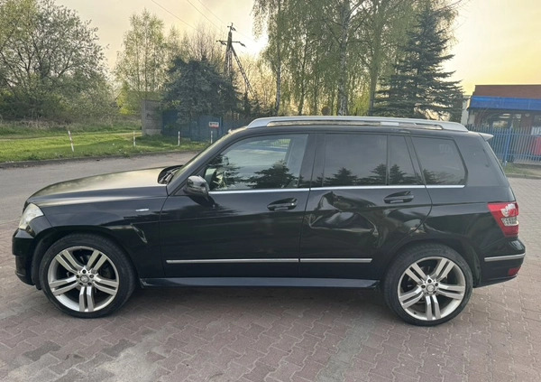 Mercedes-Benz GLK cena 25900 przebieg: 204000, rok produkcji 2009 z Sochaczew małe 92